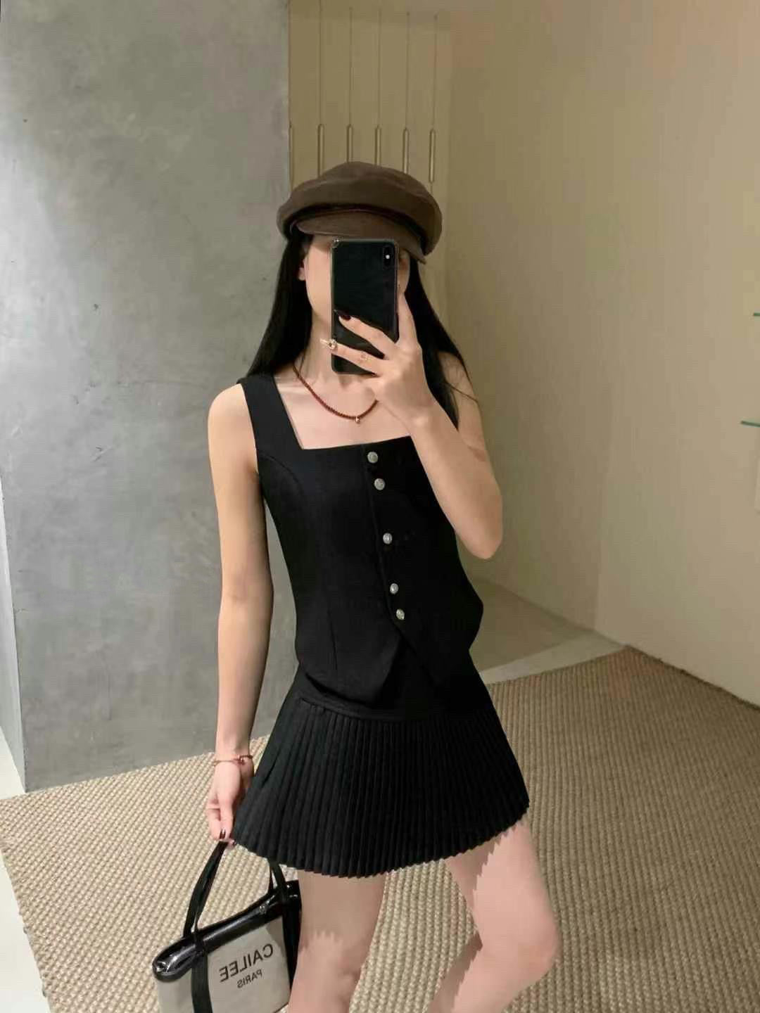 #2022 Modern Feminine Ensemble-Black