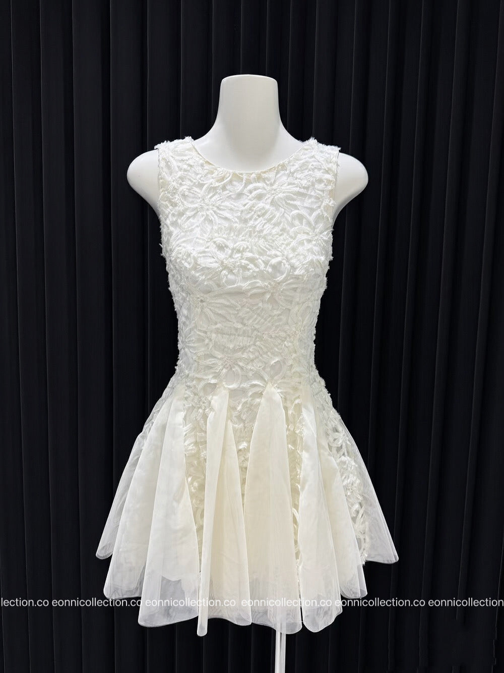 #2117 Heiress Luxe Lace Dress