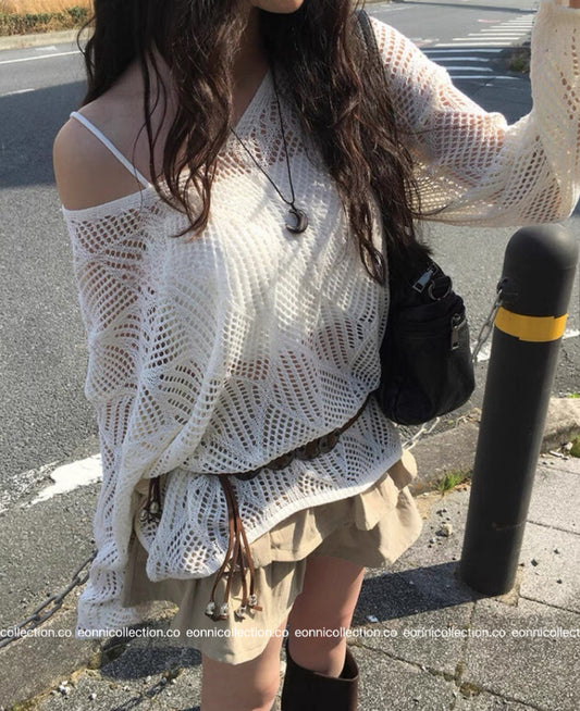 #1102 Knit Crochet-Inspired Belted Top