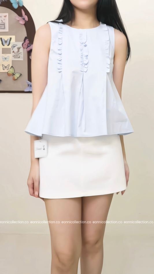 #1075 Sleeveless Pressed Pleats With Ruffle Design Blouse (Blue)瑕疵品