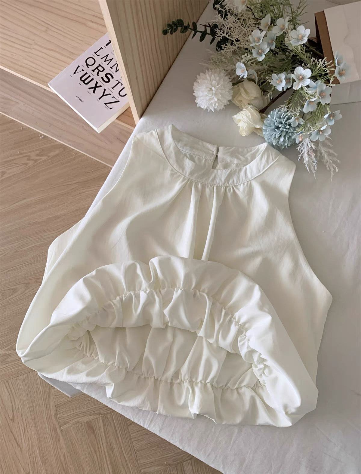 #2019 Soft Ferminine Coordinated Top & Flowy Maxi Skirt Set - Blue