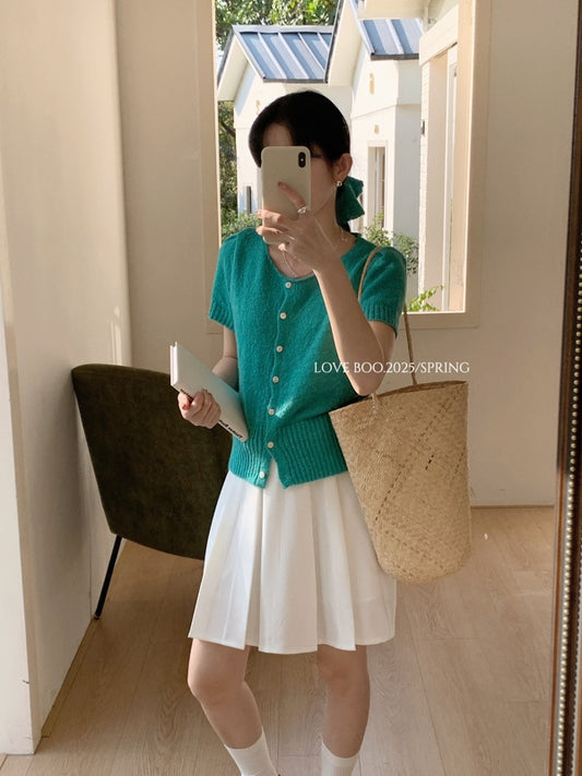 #3014 Flowy Pleated Skirt w/ Belt - White