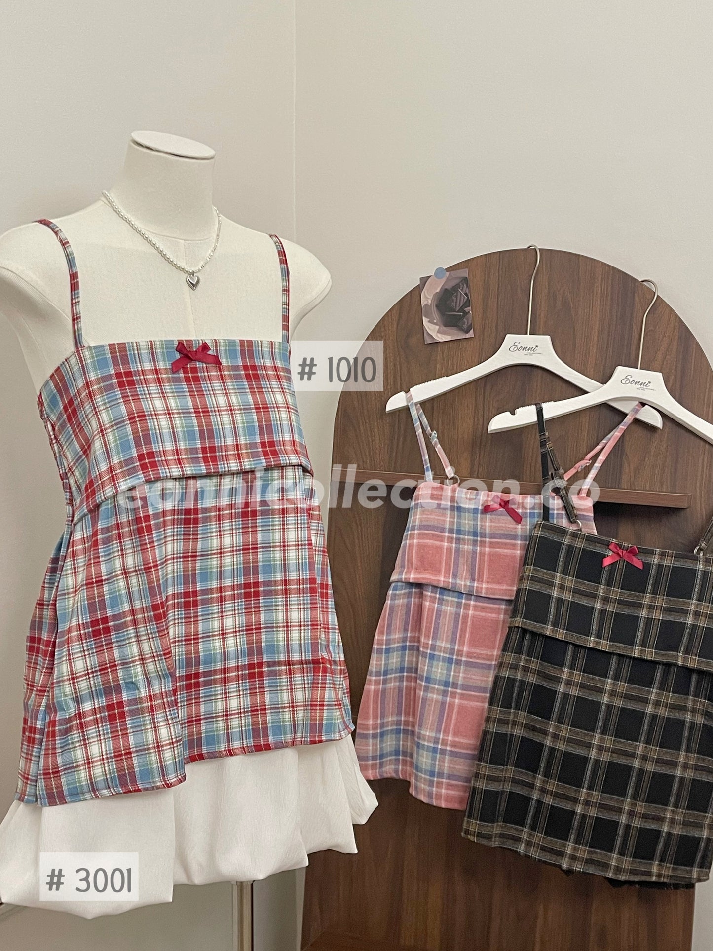 #1010 Plaid Strap Camisole Top(3 Colors)