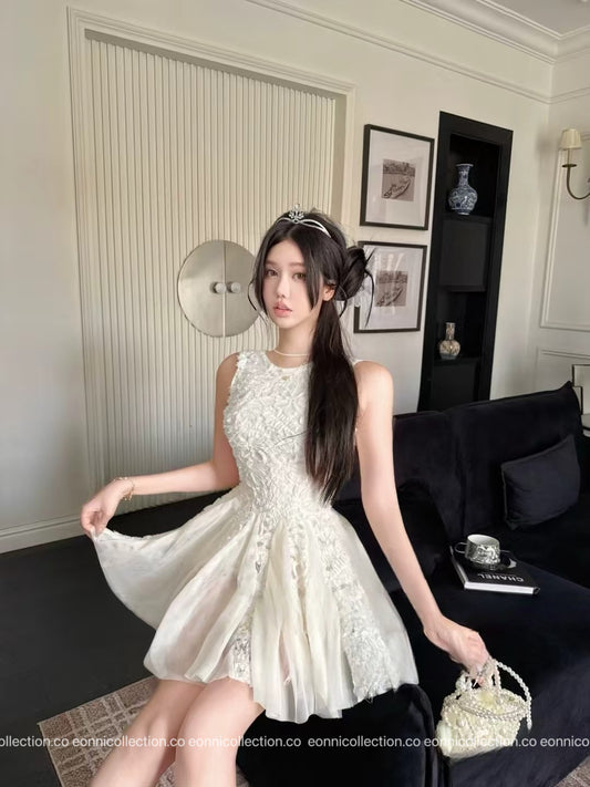 #2117 Heiress Luxe Lace Dress