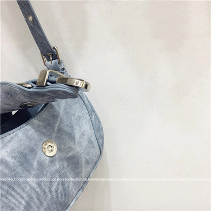 #4007 Lock Buckle Saddle Bag（2 Colors）