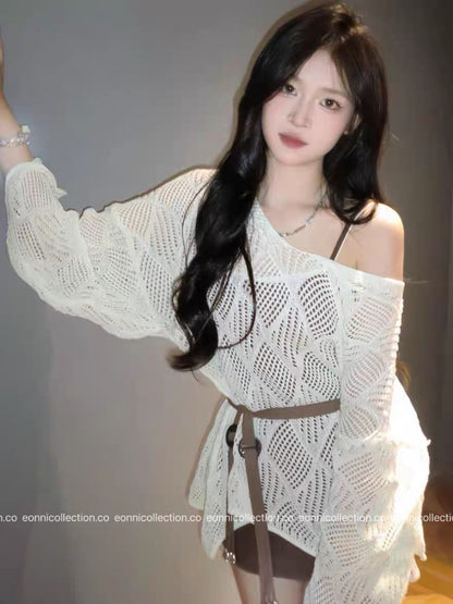 #1102 Knit Crochet-Inspired Belted Top