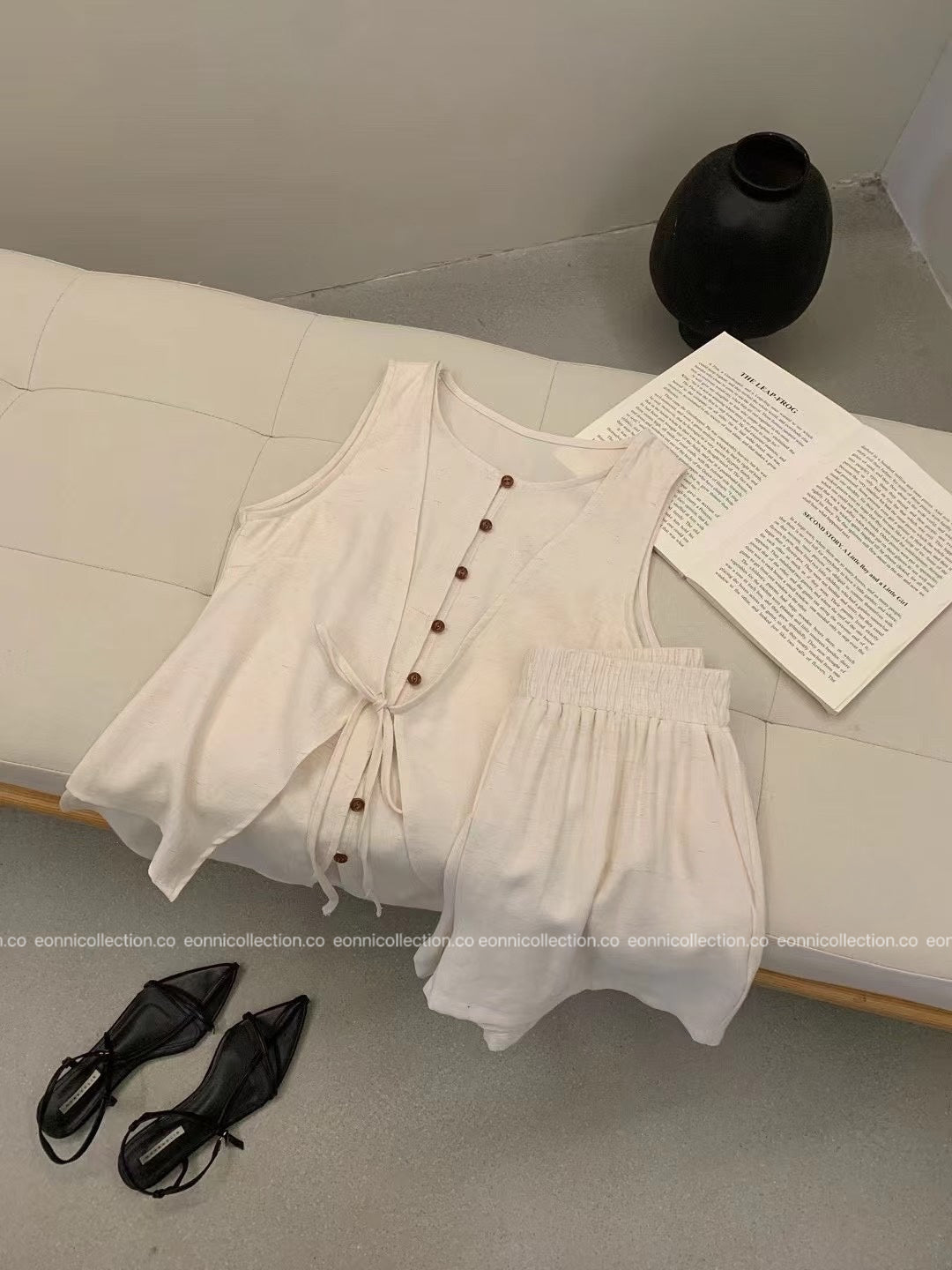 #2100 Linen Two Piece Set in Old Money Aesthetic