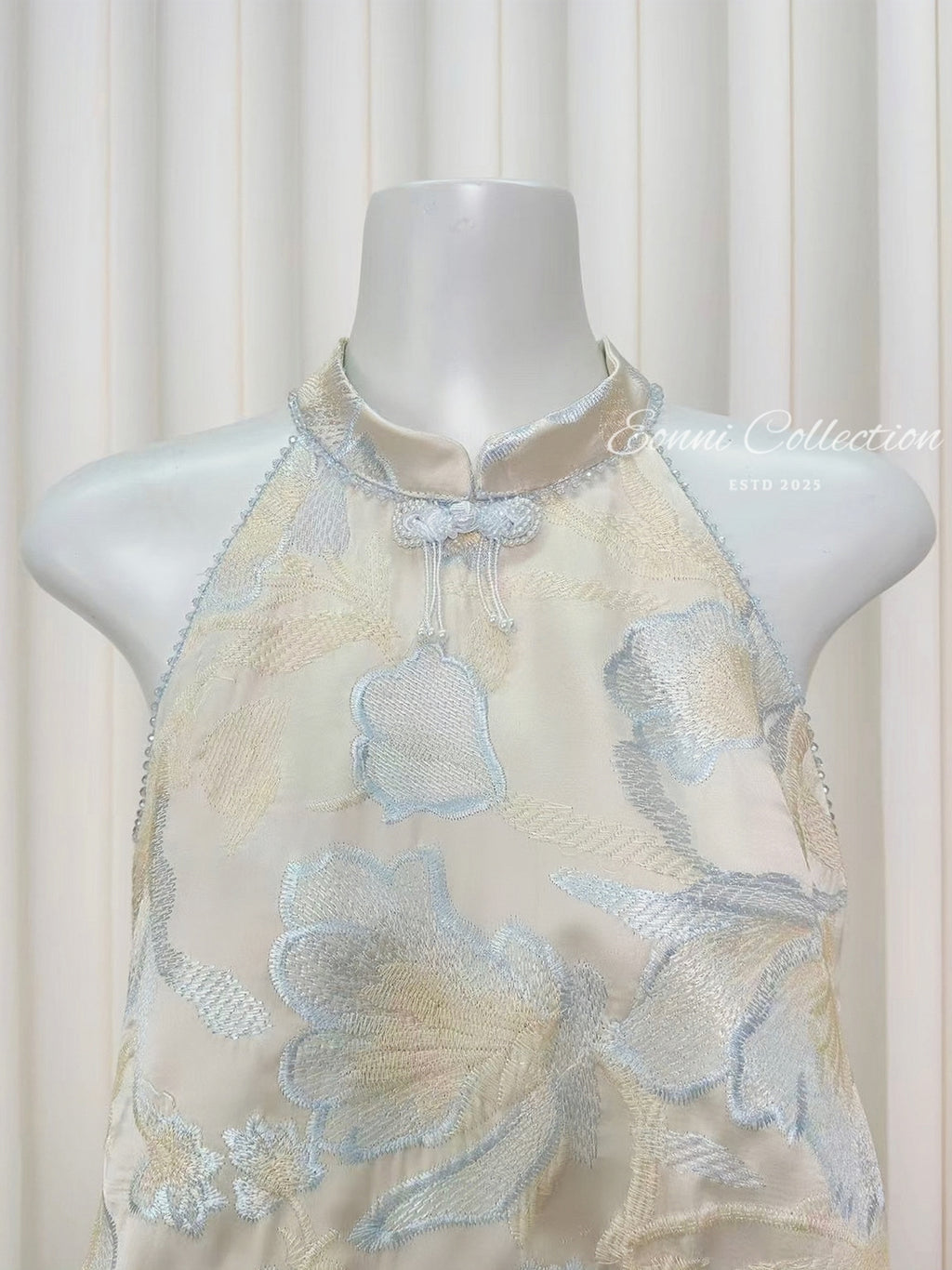 #2149 Celestial Feather Atelier - Customade