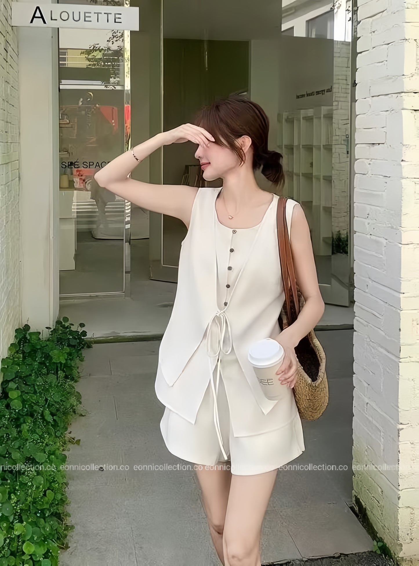#2100 Linen Two Piece Set in Old Money Aesthetic