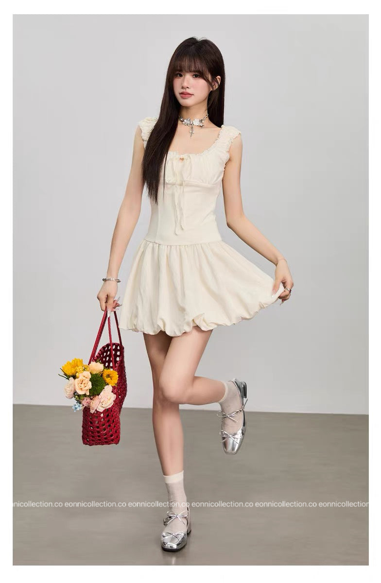 #2077 Sassy Tiered Waist - Cinched Puff Dress（2 Colors）