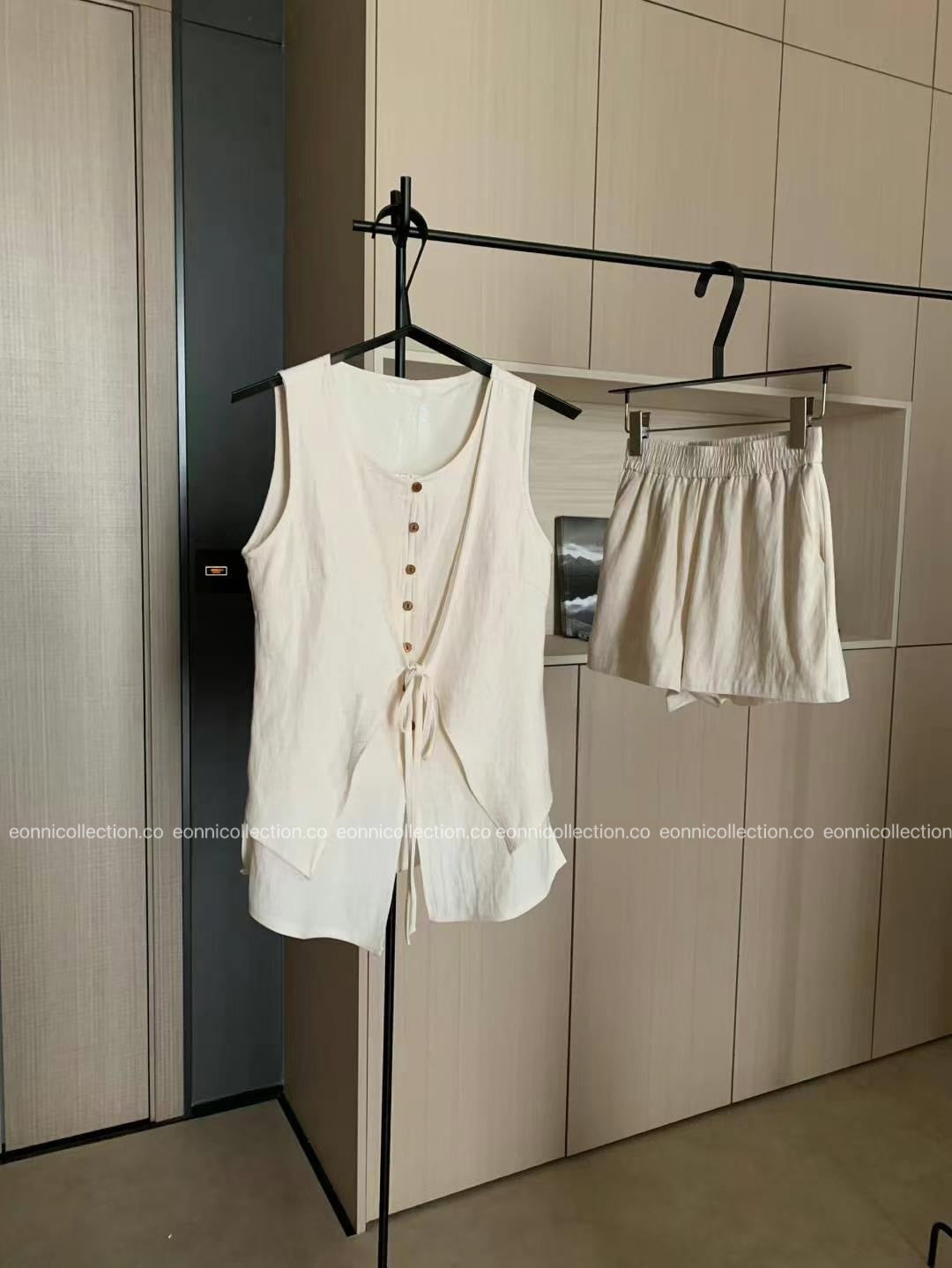 #2100 Linen Two Piece Set in Old Money Aesthetic