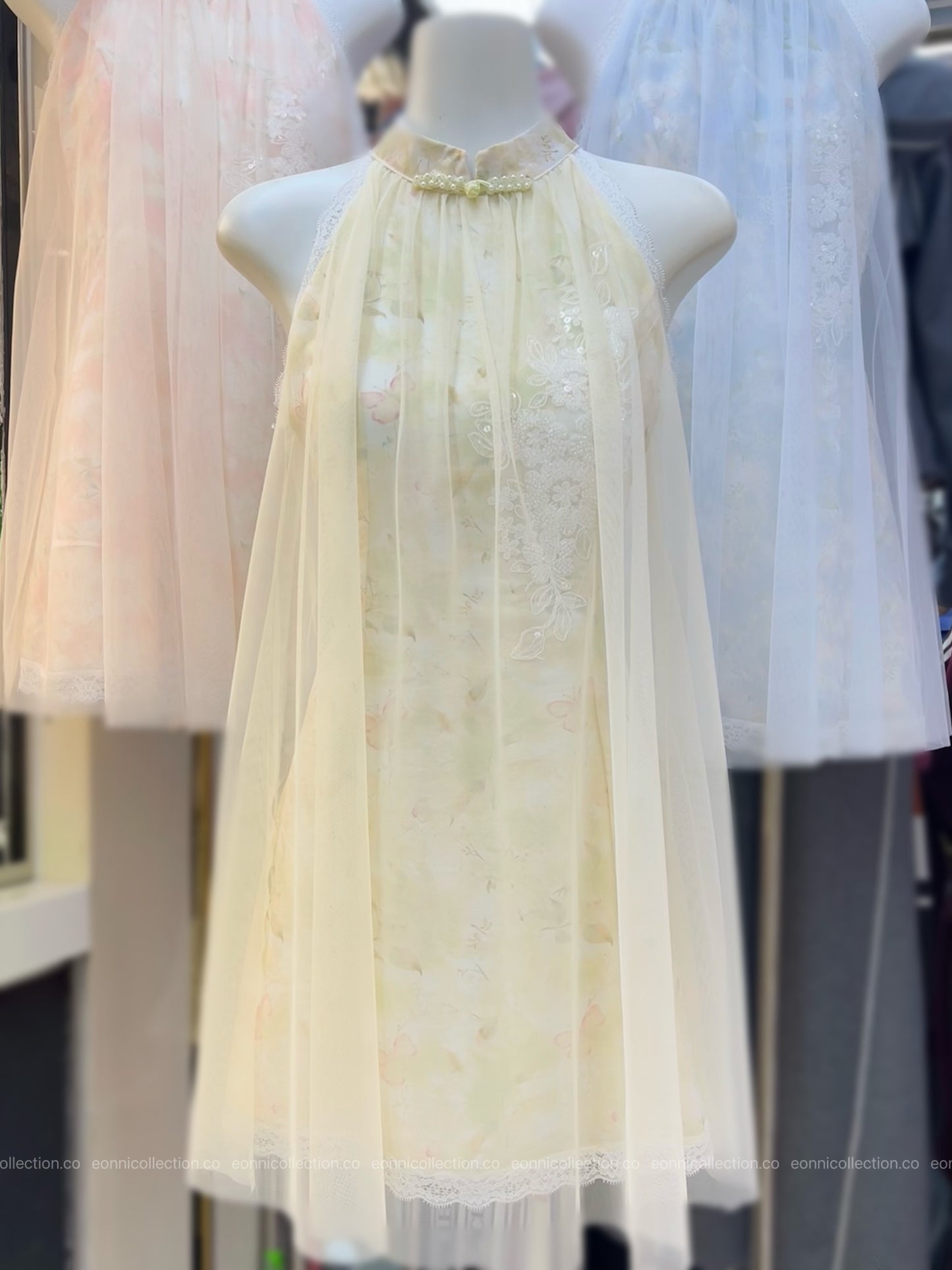 #2123 Blooming Whisper – Dawnlight Yellow（Custom Edition）