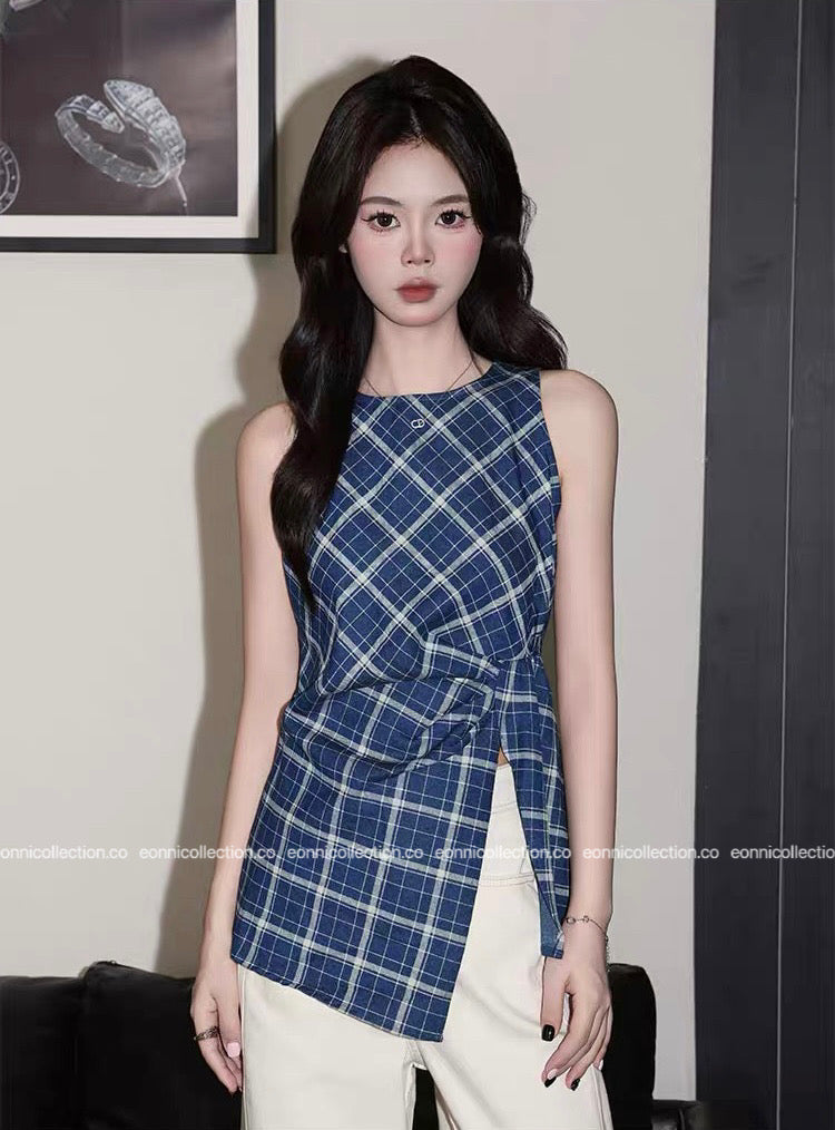 #1072 Navy Checkered Pleated Crop Top Tailored Waist & Side Slit Hem