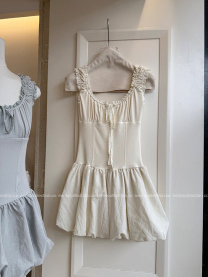 #2077 Sassy Tiered Waist - Cinched Puff Dress（2 Colors）