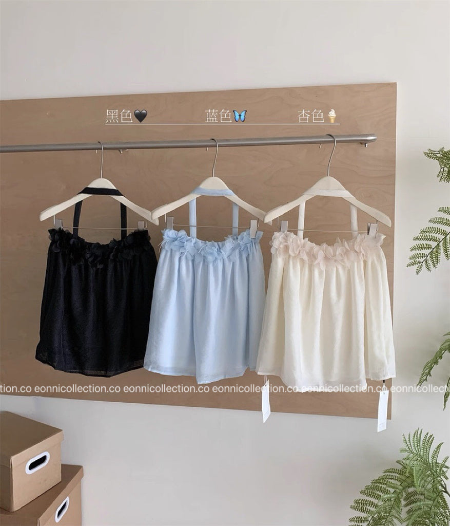 #1097 3D Floral Halter Tube Top – Ethereal Vibe（3 Colors）