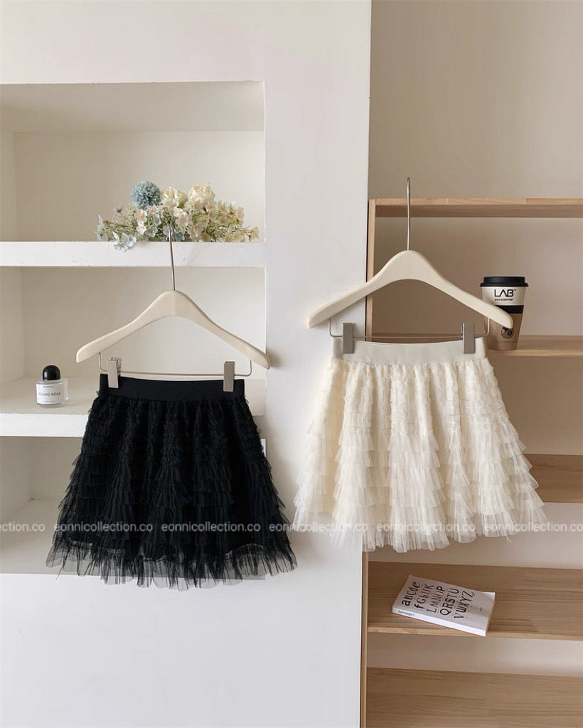 #3019 Haute Petite Skirt Architectural Tiered Tulle with Intricate Detailing（2 Colors）