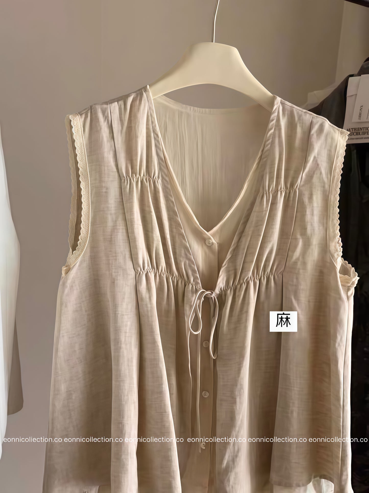 #1100 Linen Layered-Look Top