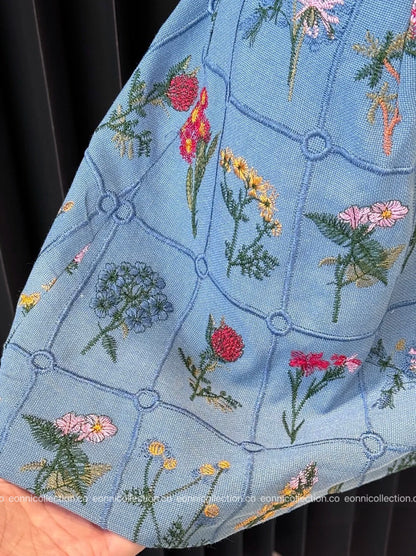 #2128 Blooming Azure