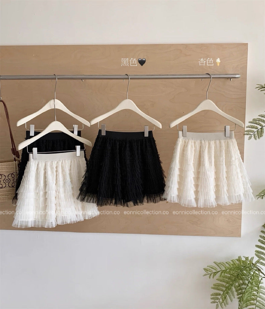 #3019 Haute Petite Skirt Architectural Tiered Tulle with Intricate Detailing（2 Colors）